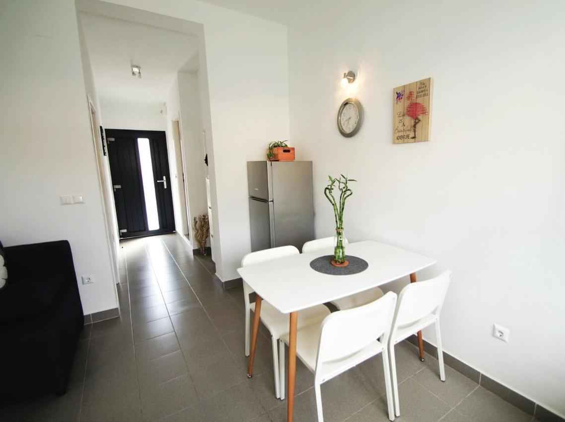 Appartement Petrovic Primošten